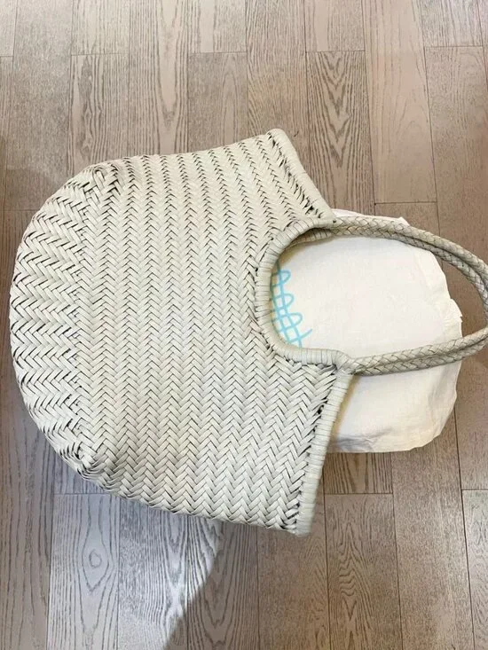 Dragon Diffusion Large Woven Leather Tote Bag Ivory Cream Handwoven - Picture 2 of 6